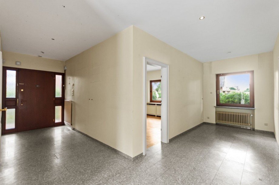 Zentrale Diele im EG Einfamilienhaus Großhansdorf