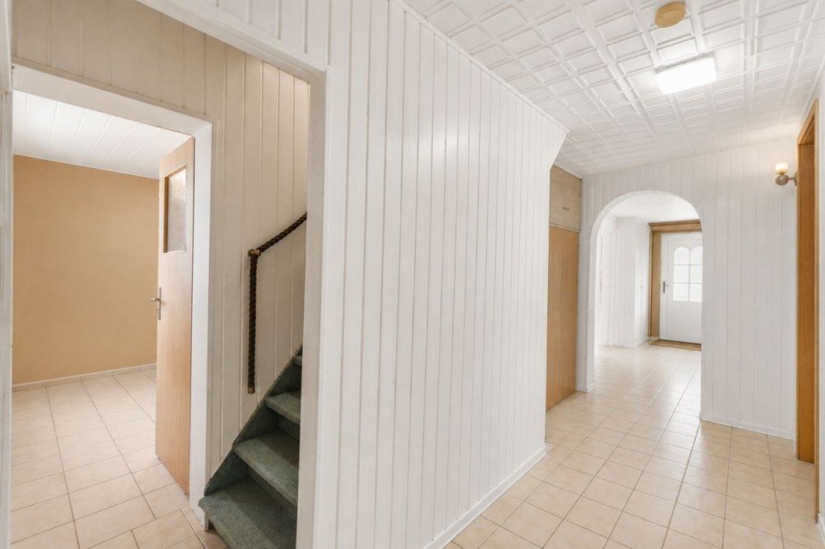 Diele mit Treppe zum OG Einfamilienhaus Dassow