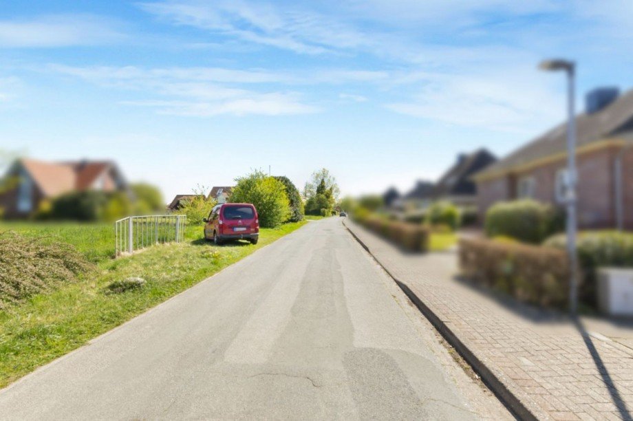 Ruhige Anwohnerstraße nach Südosten Einfamilienhaus Grünendeich