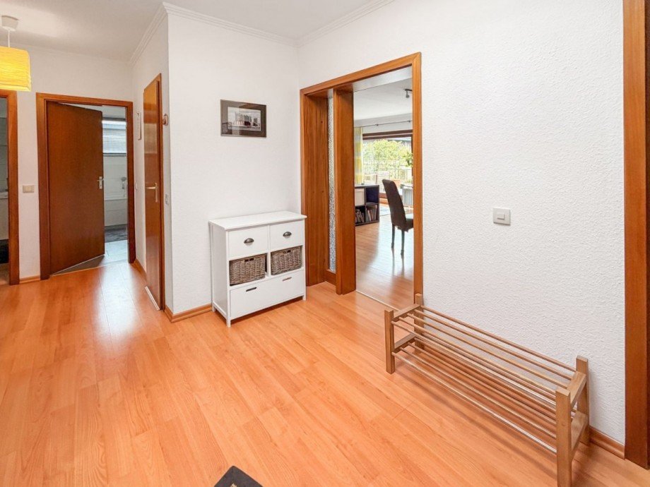 Diele mit Flur zum Bad Penthousewohnung Hamburg