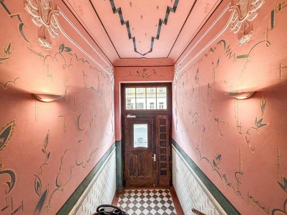Repräsentativer Hauseingang Etagenwohnung Leipzig