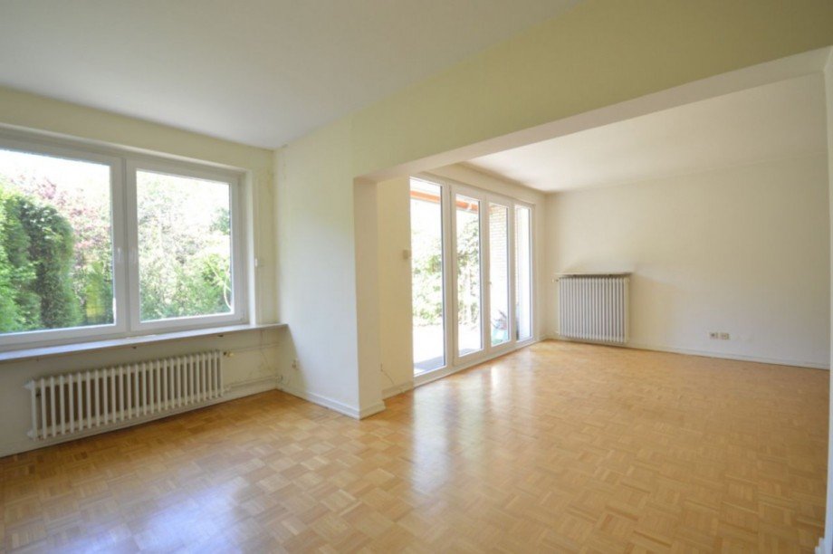 Blick vom Esszimmer - Büro zur Terrasse Reihenmittelhaus Hamburg