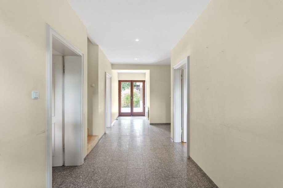Nebenflur mit Terrassenzugang Einfamilienhaus Großhansdorf