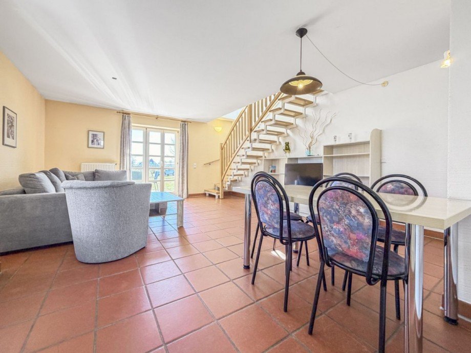 Wohnzimmer mit Terrassenzugang Reihenendhaus Dranske