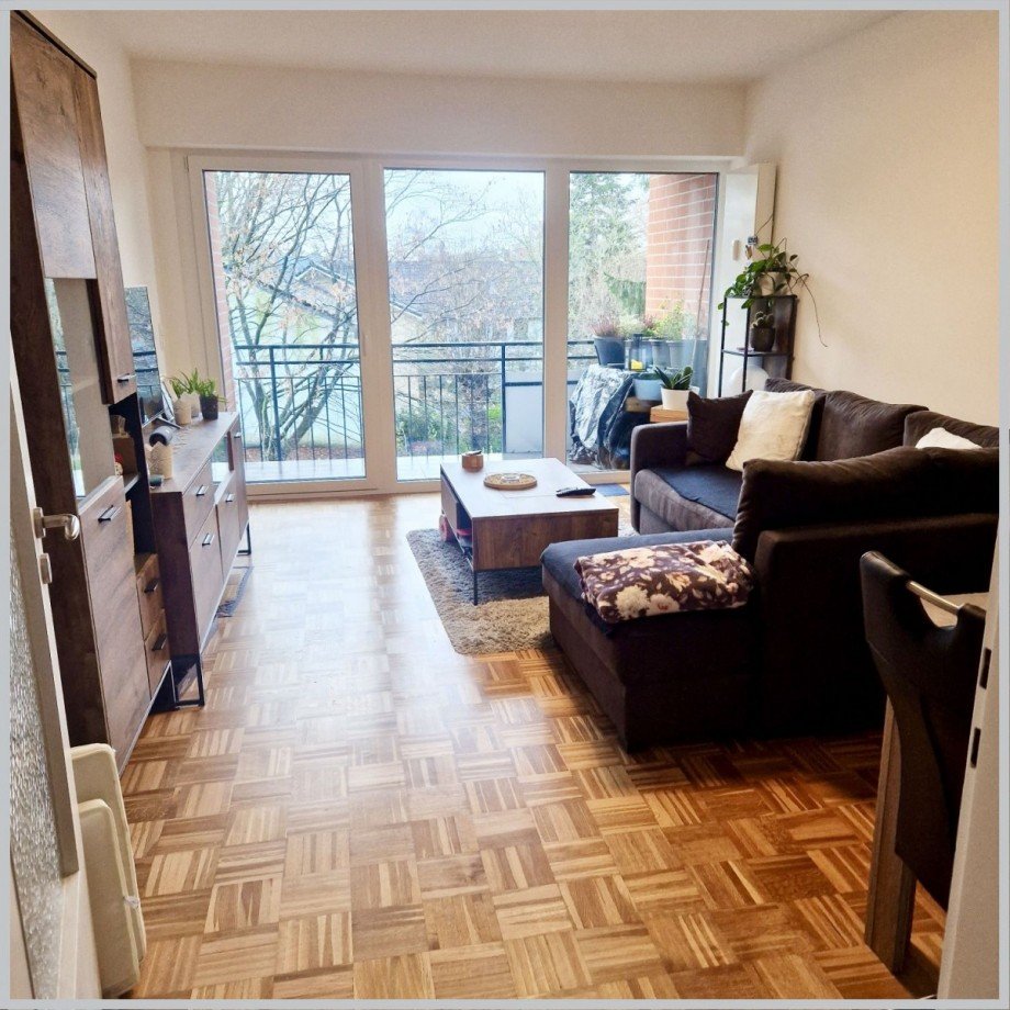 Wunderbar helles Wohn:-Esszimmer Dachgeschosswohnung Hamburg
