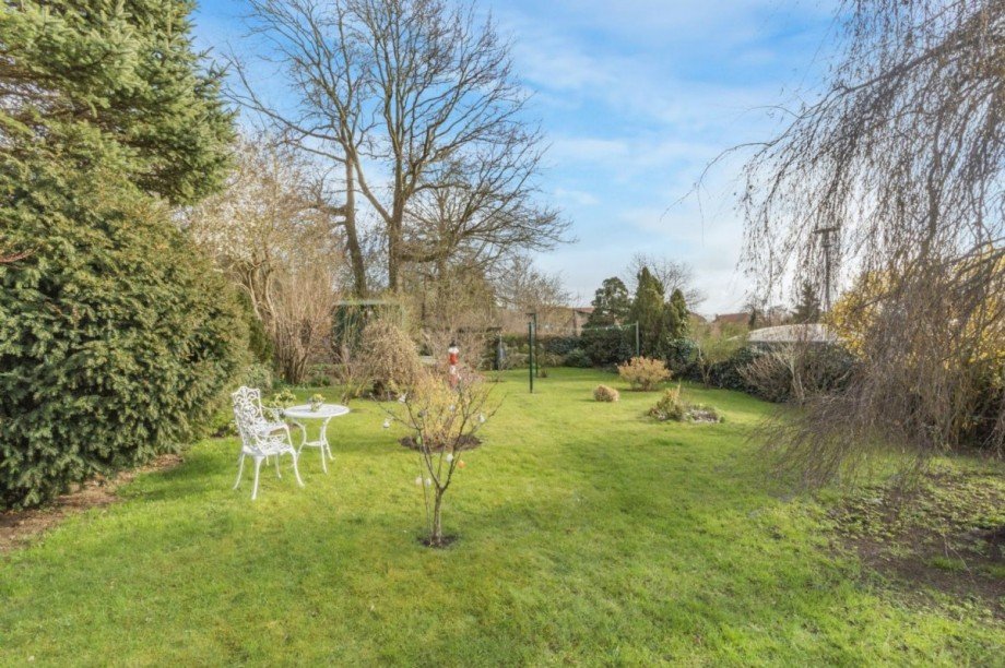Gartenblick von der Terrasse Einfamilienhaus Dassow