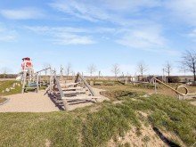 Abenteuerspielplatz im Feriendorf Rugana NATUR. RUHE. OSTSEE – IDYLLISCHES REIHENENDHAUS IM FERIENDORF AUF RÜGEN