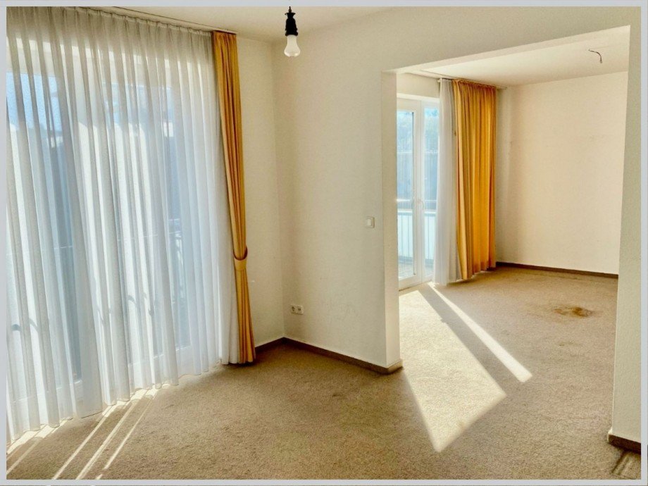 Heller Wohn- und Essbereich Penthousewohnung Lübeck