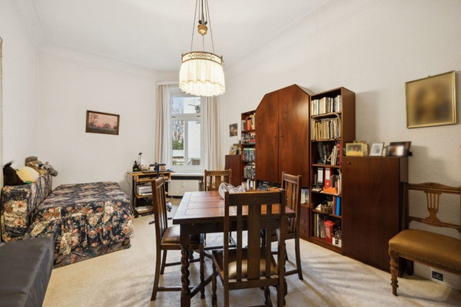 Esszimmer mit Blick zum Garten Erdgeschosswohnung Hamburg