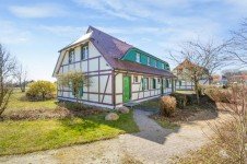 Hauptbild NEUER PREIS: NATUR. RUHE. OSTSEE – IDYLLISCHES DOMIZIL IM FERIENDORF AUF RÜGEN