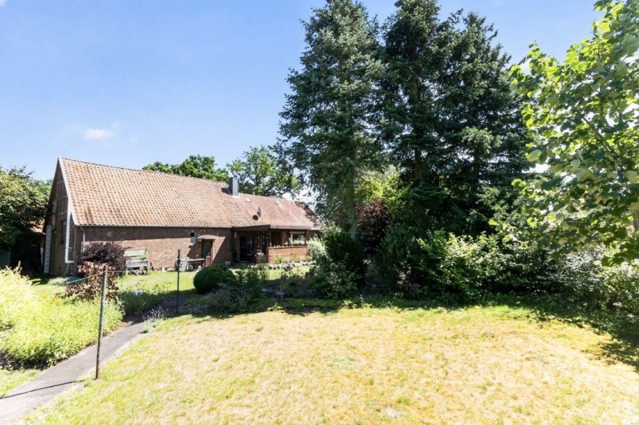 Gartenansicht des Landhauses Landhaus Wrestedt