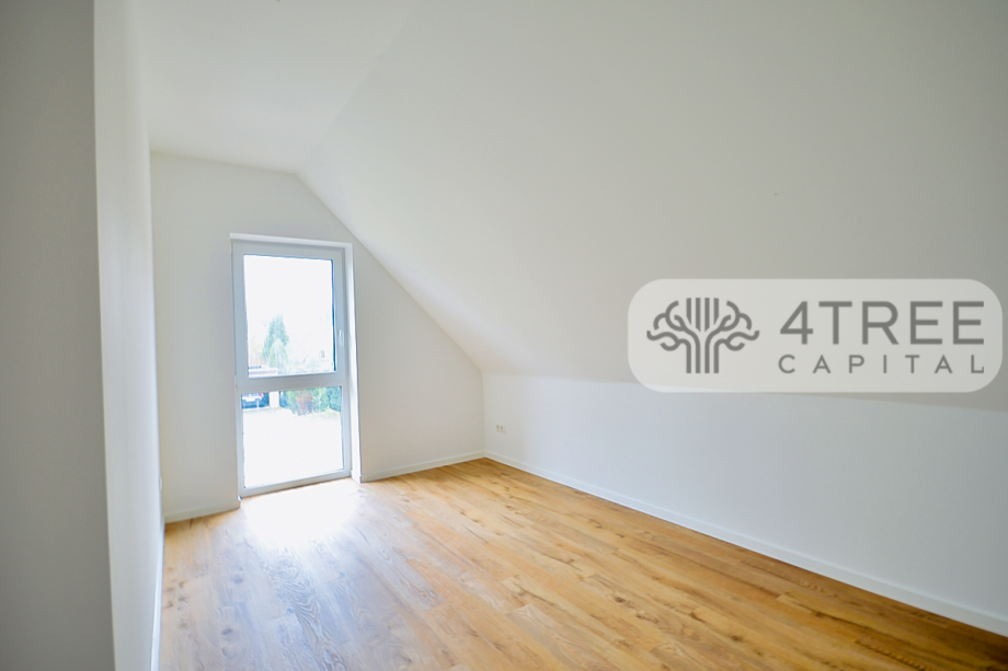 Kinderzimmer-2 im DG_HN 22a Doppelhaush�lfte Hamburg