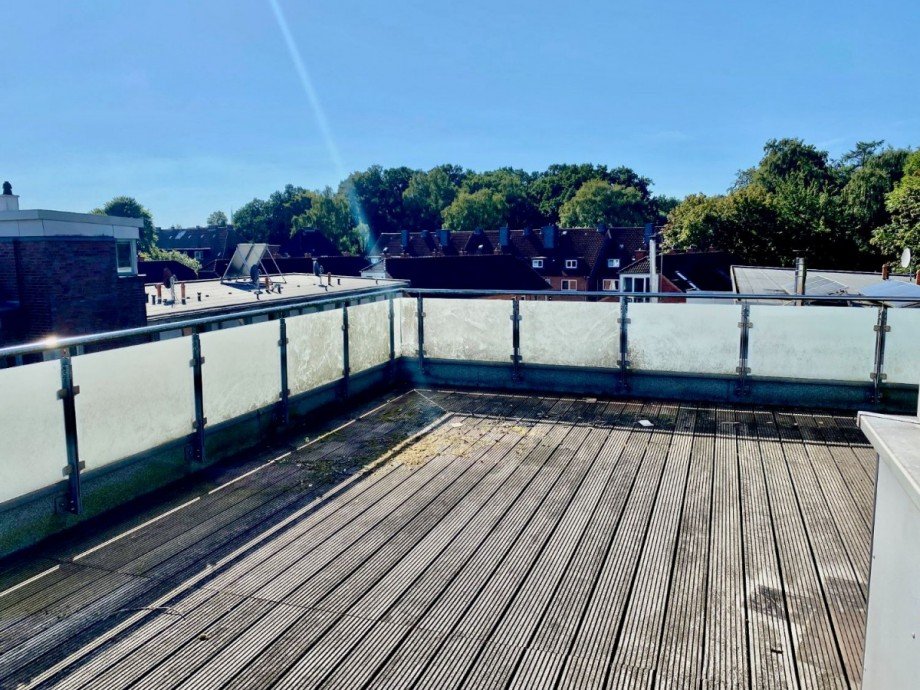 Riesige Dachterrasse im Staffelgeschoss Penthousewohnung Lübeck