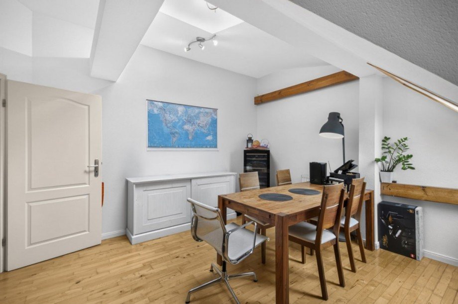 Großes Esszimmer od. Büro Penthousewohnung Hamburg