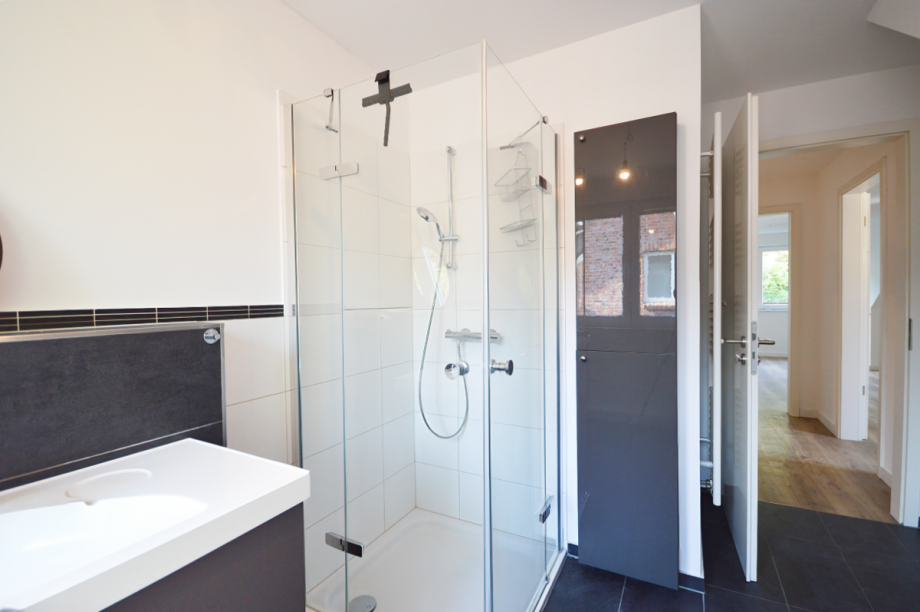 Duschbad zum Studio im DG Doppelhaush�lfte Pinneberg