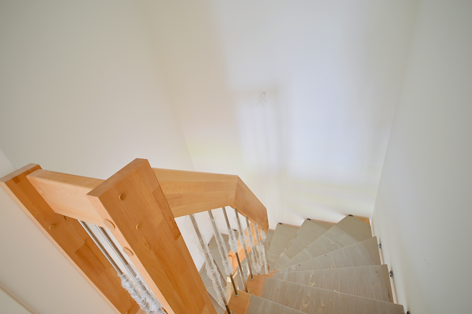 Treppenhaus im DG_HN 22a Doppelhaush�lfte Hamburg