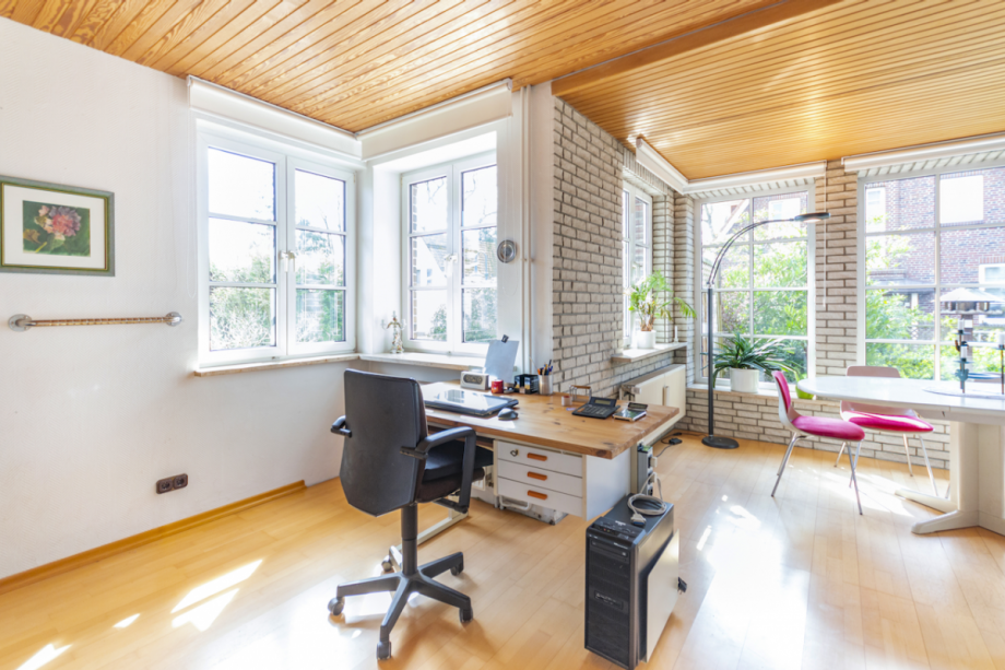 Integrierter Arbeitsbereich Einfamilienhaus Großhansdorf