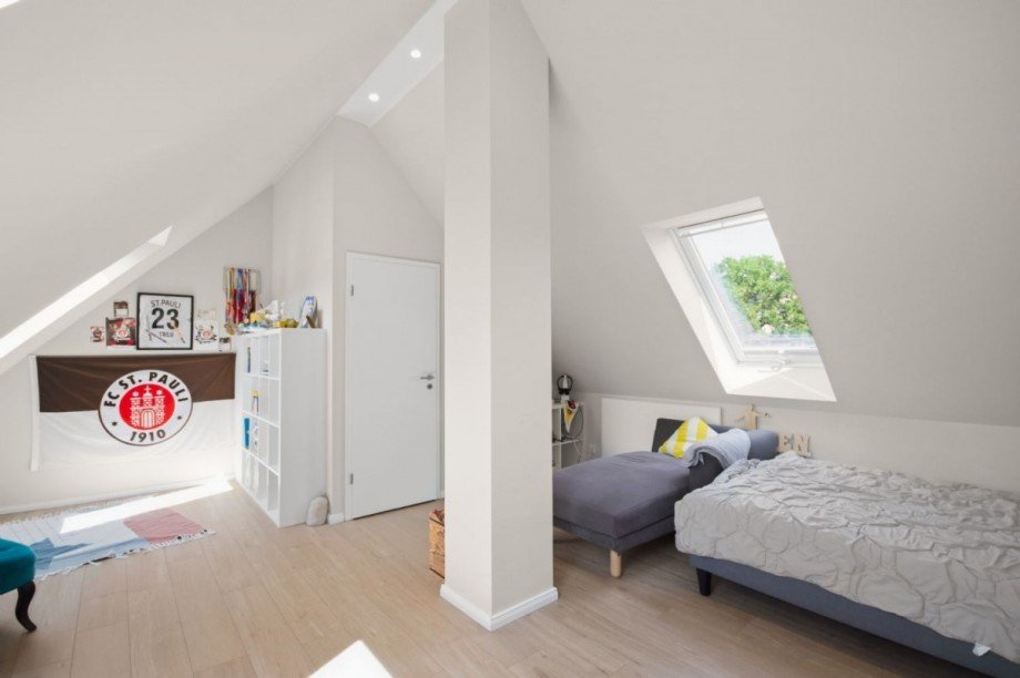 Helles Studio im DG Doppelhaush�lfte Großhansdorf
