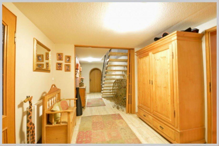 Große Diele im Souterrain Einfamilienhaus Hamburg