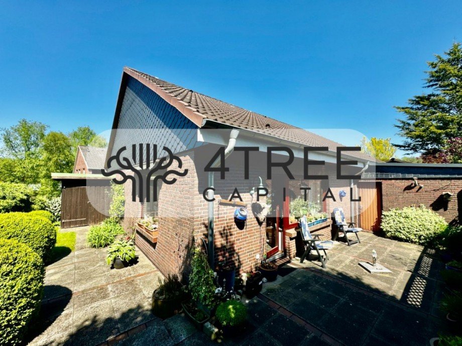 Umlaufende Terrasse mit Garagenzugang Einfamilienhaus Schenefeld
