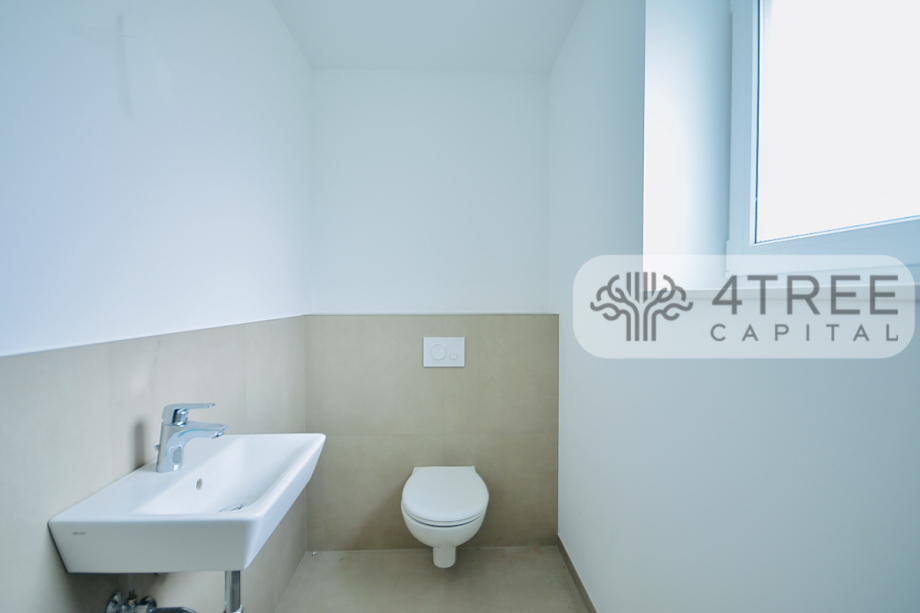 Gäste-WC im EG HN 22a Doppelhaush�lfte Hamburg