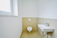 Gäste-WC im EG HN 22b VERMIETET! ERSTBEZUG IM KFW-EFFIZIENZHAUS 40: GROßER GARTEN TRIFFT GERINGE NEBENKOSTEN