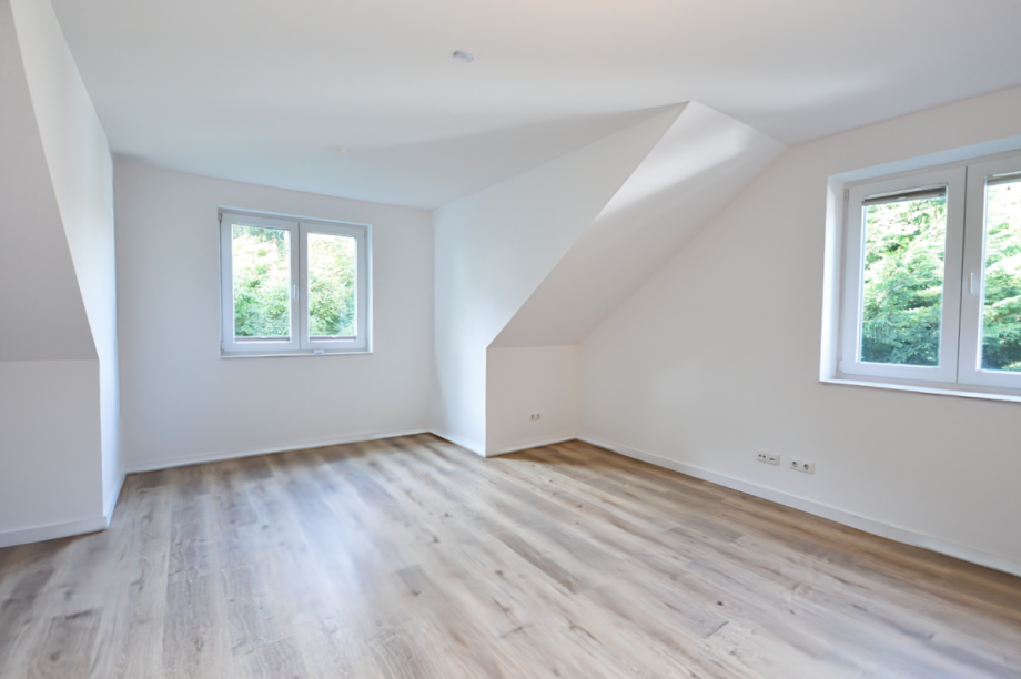 Helles Studio im DG Doppelhaush�lfte Pinneberg
