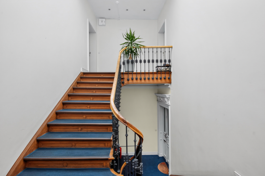Treppe zur Penthousewohnung Penthousewohnung Hamburg