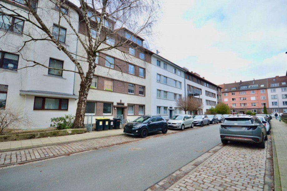 Ruhige Anwohnerstrasse mit ausreichendem Parkraum Erdgeschosswohnung Hannover