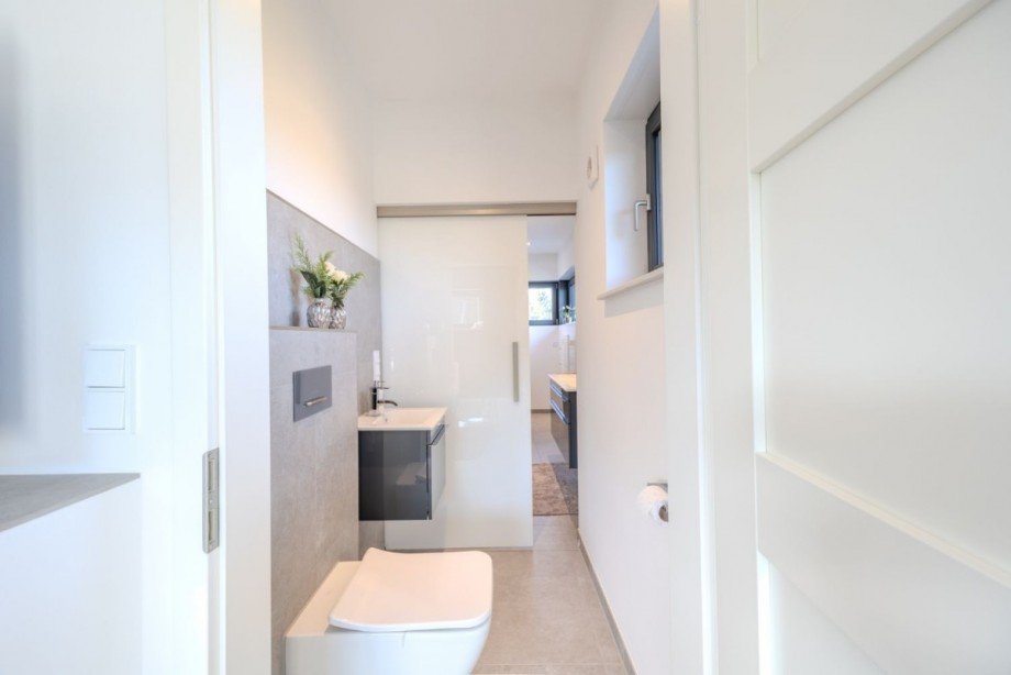 Zugang zum Bad im OG Einfamilienhaus Ammersbek