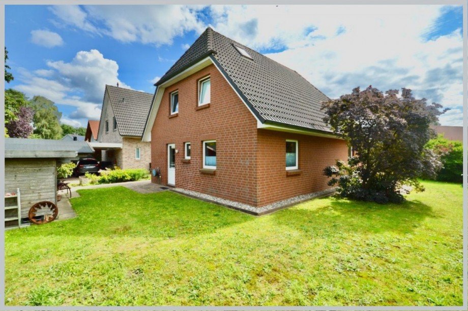Rückwärtiges Grundstück mit Gartenhaus Einfamilienhaus Jersbek