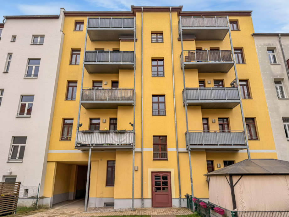 Gartenansicht des Hauses Erdgeschosswohnung Leipzig