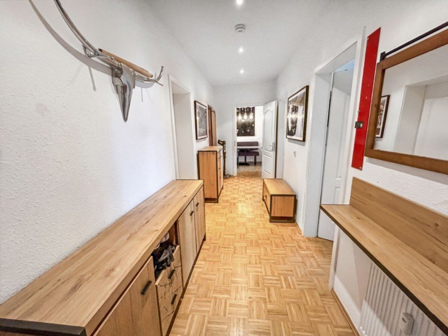 Zentrale Diele zum Essbereich Etagenwohnung Leipzig
