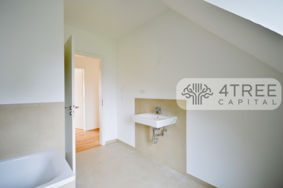 Vollbad im DG_HN 22a_2 Doppelhaush�lfte Hamburg