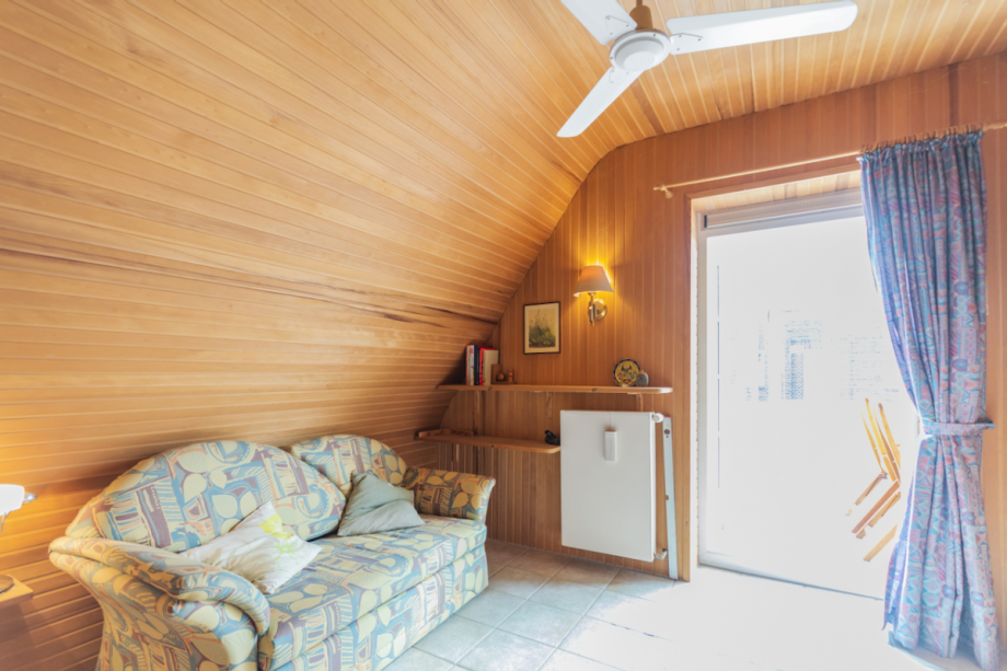 Kinderzimmer-2 mit Zugang zum Wintergarten Einfamilienhaus Großhansdorf