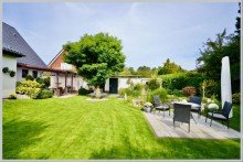 Gartenblick nach Nordwesten VERKAUFT! TOP-MODERNISIERTER GARTENTRAUM SUCHT NEUE FAMILIE