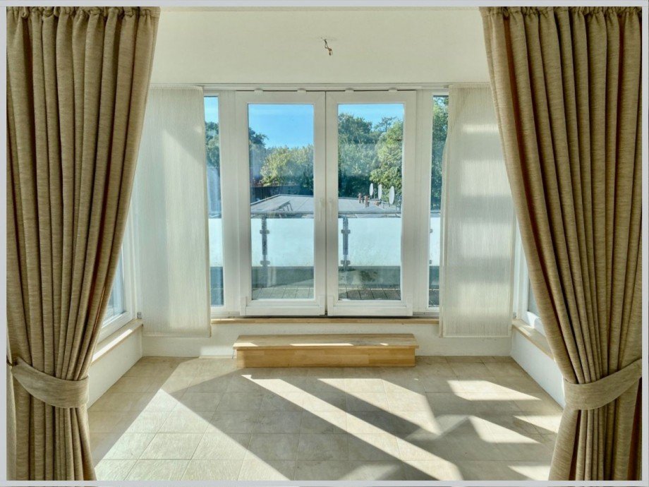 Toller Wintergaten mit Zugang zur Dachterrasse Penthousewohnung Lübeck