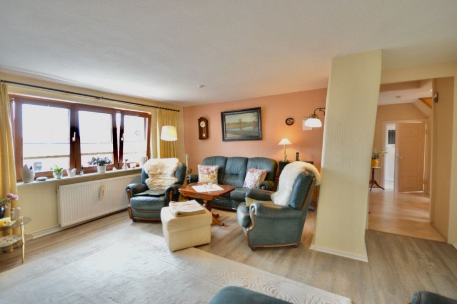 Helles Wohnzimmer im OG Einfamilienhaus Dassow