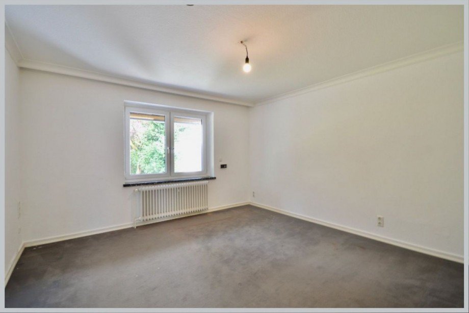 Geräumiges Schlafzimmer zum Garten Reihenhaus Hamburg