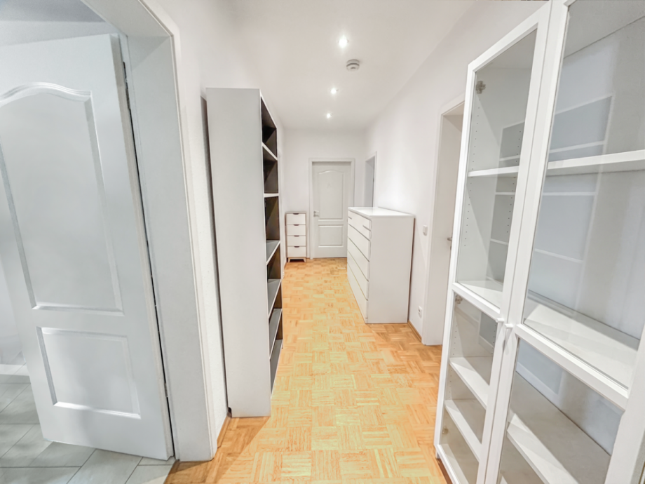 Flur zum Wohnungseingang Erdgeschosswohnung Leipzig