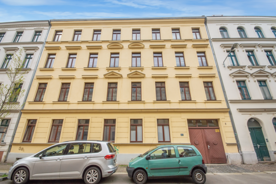 Straßenansicht frontal Erdgeschosswohnung Leipzig