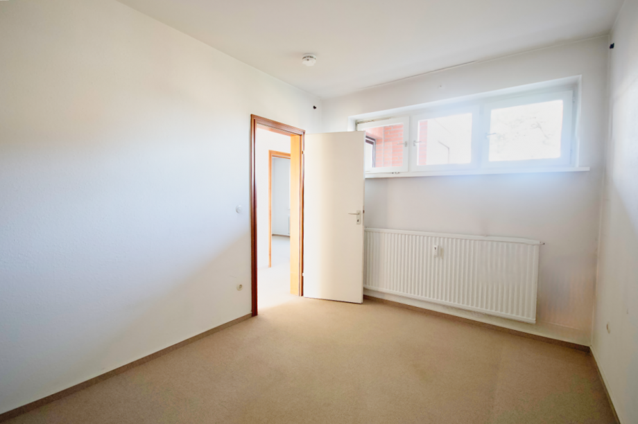 Schlafzimmer oder Büro mit Oberlichtern Etagenwohnung Seevetal