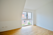 Kinderzimmer-1 im DG_HN 22b VERMIETET! ERSTBEZUG IM KFW-EFFIZIENZHAUS 40: GROßER GARTEN TRIFFT GERINGE NEBENKOSTEN