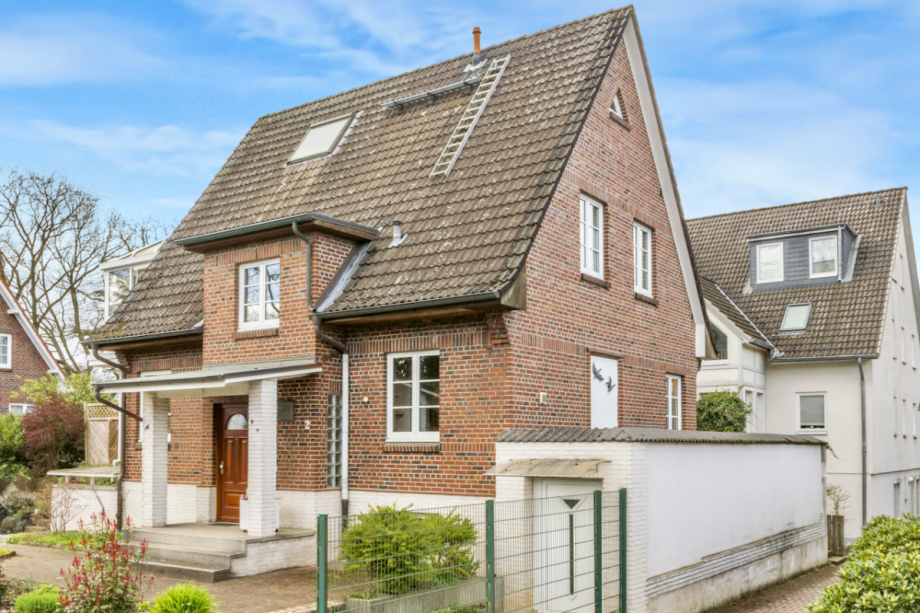 Ansicht des Hauses von Osten Einfamilienhaus Großhansdorf