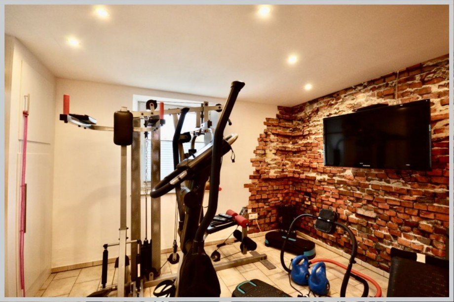 Fitnessraum od. Büro im Souterrain Einfamilienhaus Hamburg