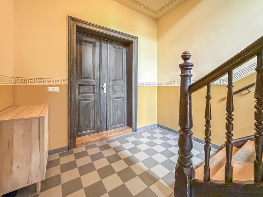 Wohnungseingang im Hochparterre Erdgeschosswohnung Leipzig