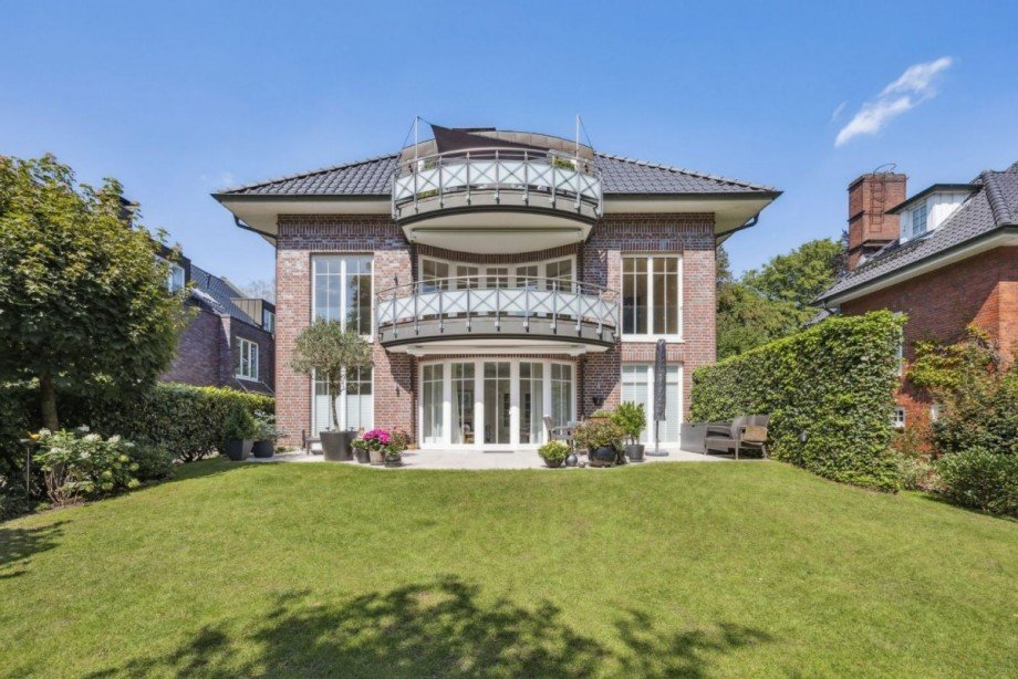Herrschaftliche Villa Etagenwohnung Ahrensburg