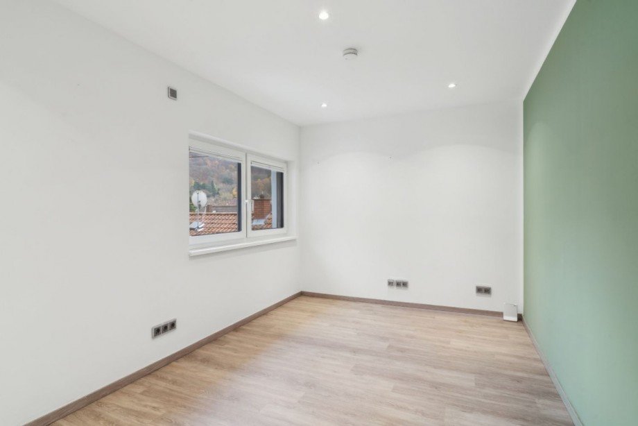 Großzügiges Büro oder Kinderzimmer Penthousewohnung Heidelberg