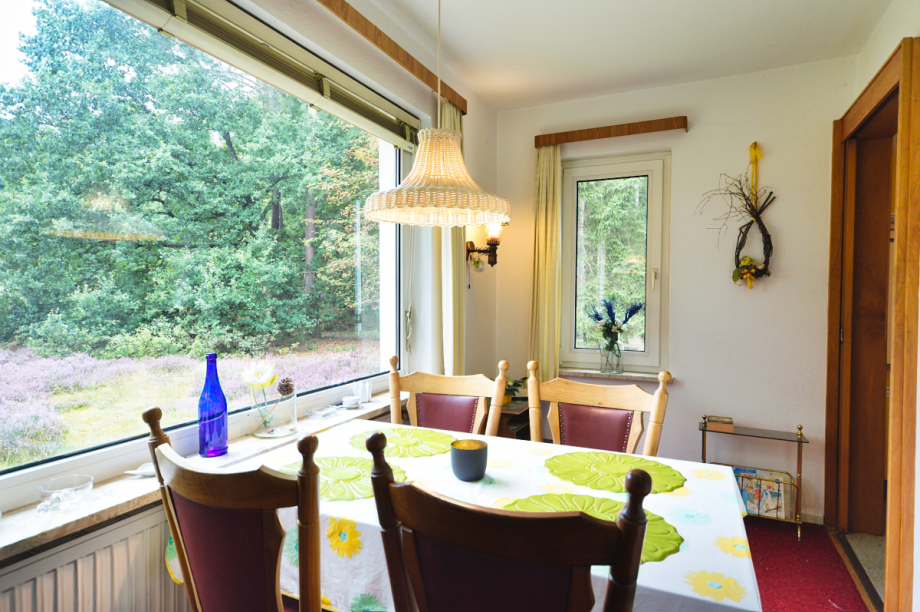 Ursprünglicher Zustand: Esszimmer mit Gartenblick Einfamilienhaus Kakenstorf